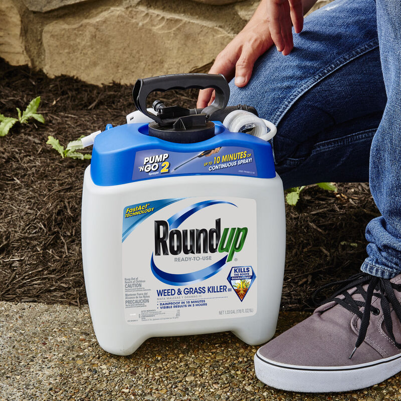 Roundup® Ready-To-Use Weed & Grass Killer III with Pump 'N Go® 2 Sprayer image number null
