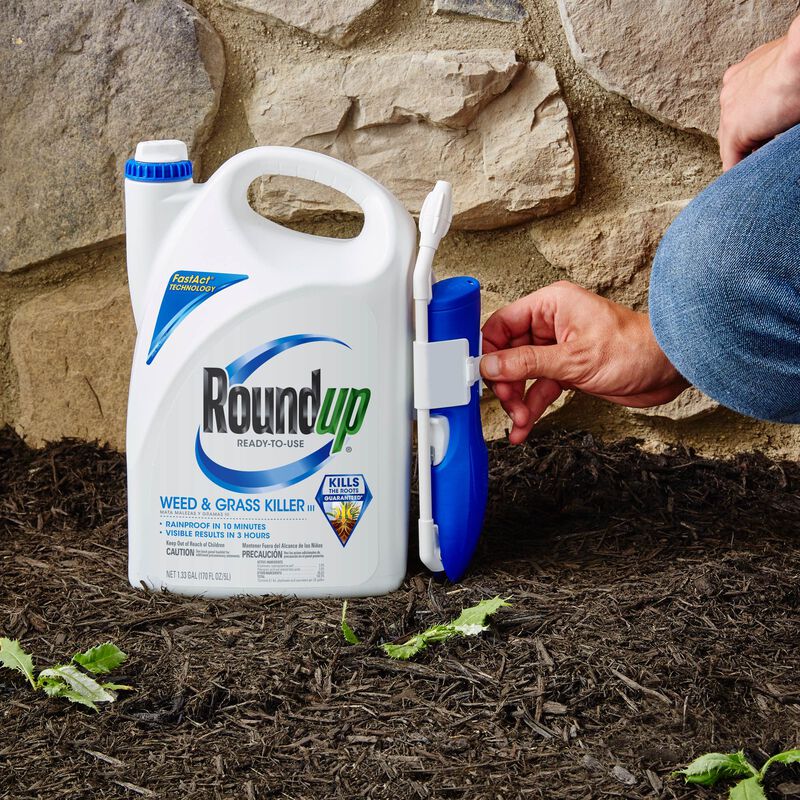 Roundup® Ready-To-Use Weed & Grass Killer III Wand image number null